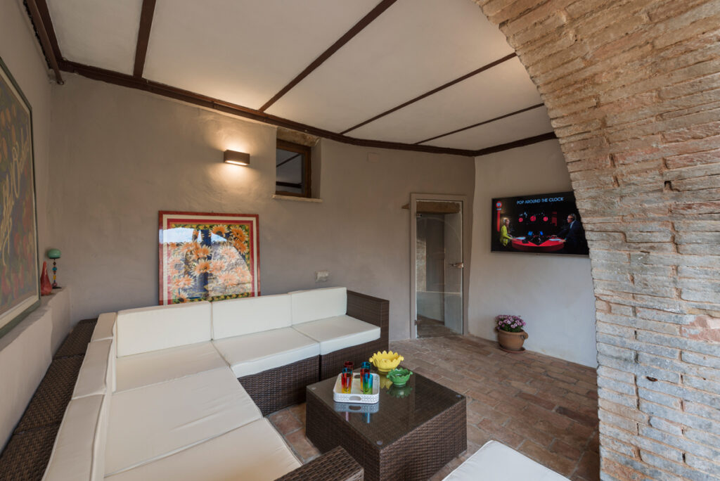 Villa Elisa, garden and pool