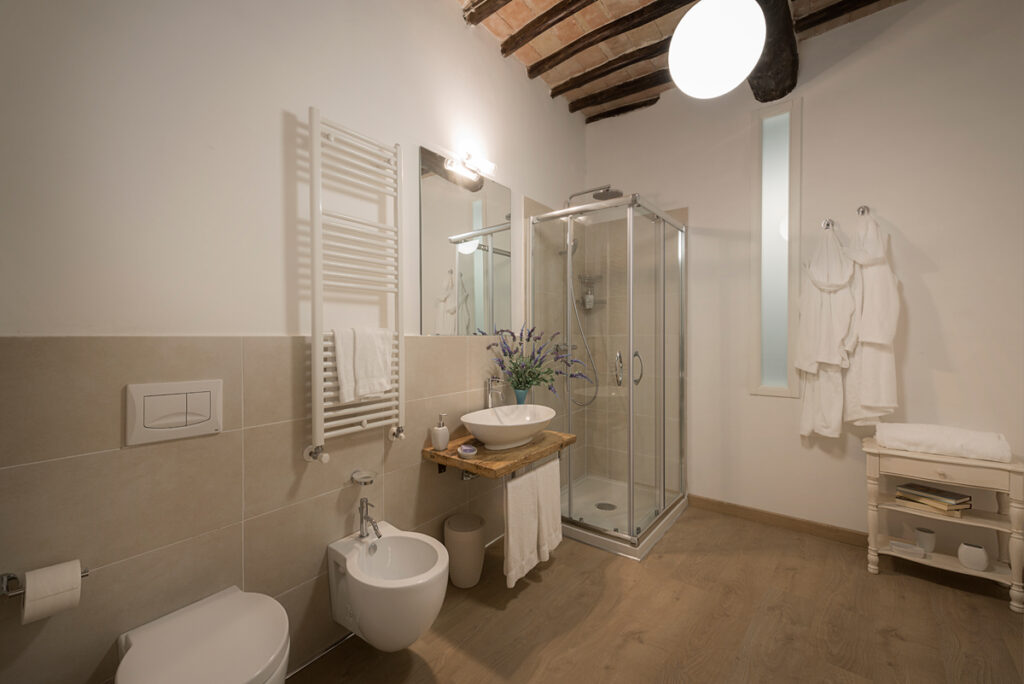 Villa Elisa, inside